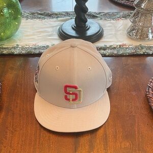 Gray New Era Men's Hat